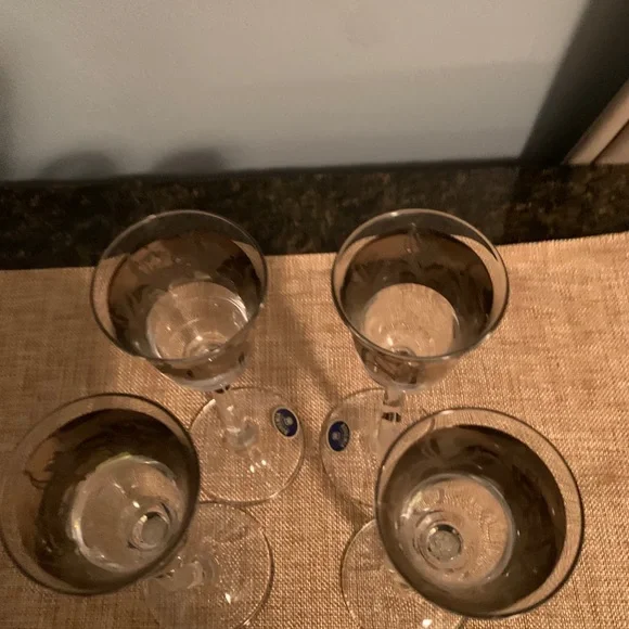 Bohemian Crystal Cordial Etched Gold Stemware - Picture 5 of 6